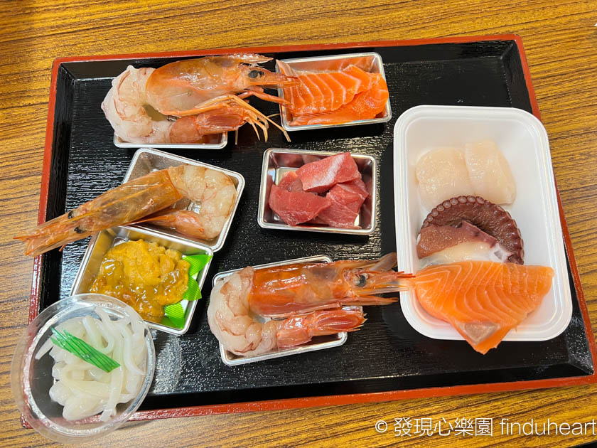 日本青森魚菜中心/古川市場：自選海鮮丼配料價錢便宜又新鮮