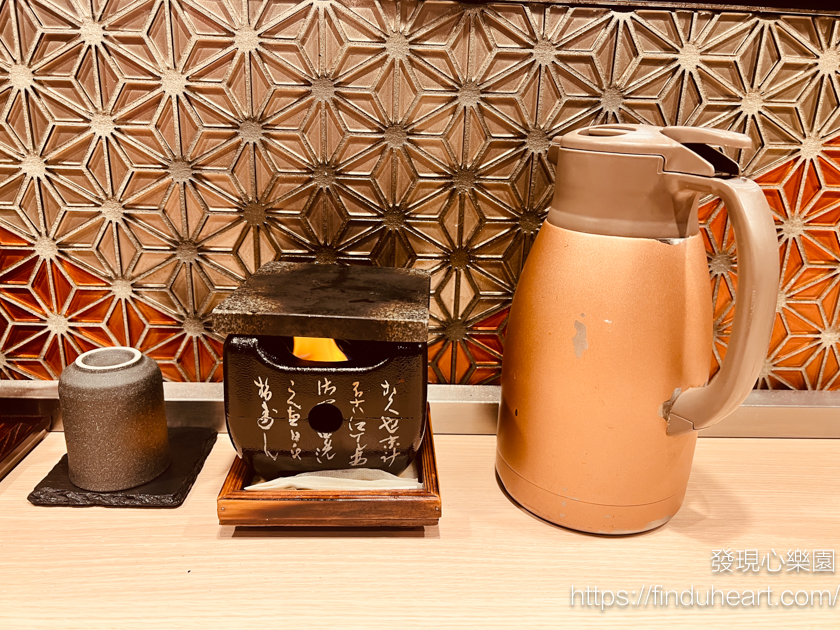 東京新宿美食：超好吃炸牛排牛かつもと村新宿本店，Google評價有4.9的高分