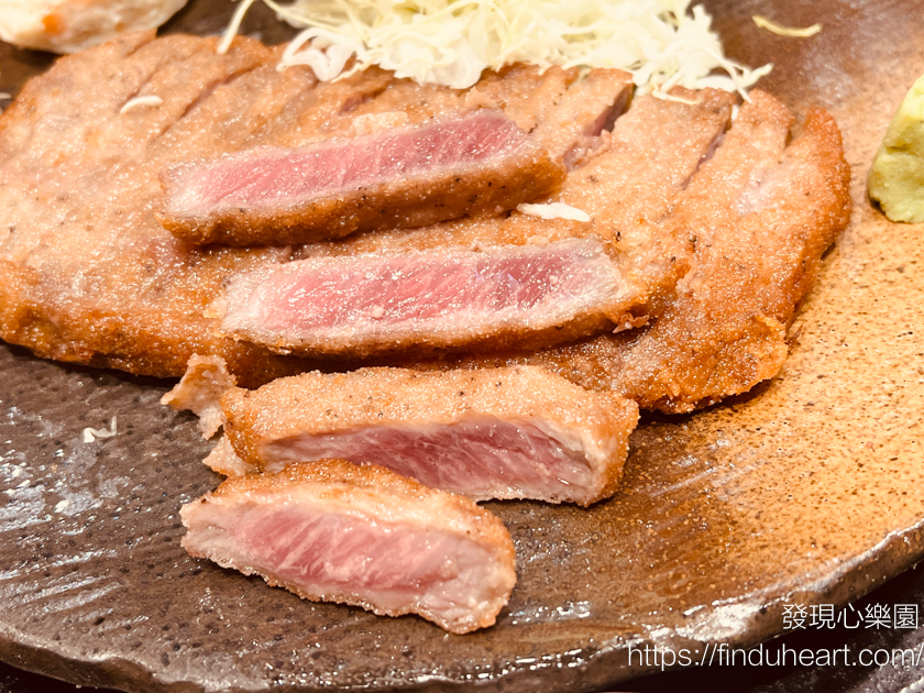 東京新宿美食：超好吃炸牛排牛かつもと村新宿本店，Google評價有4.9的高分