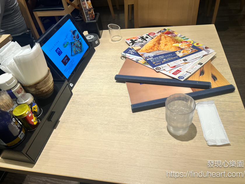 大阪平價美食:大戶屋Ootoya,必吃道地平價日式定食(單人/親子友善餐廳) 大阪平價美食:大戶屋Ootoya,必吃道地平價日式定食(單人/親子友善餐廳)