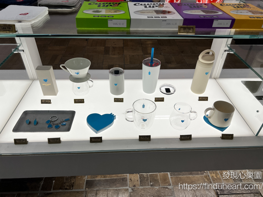 京都必去:全日本只有兩間!HUMAN MADE x 藍瓶咖啡 Blue Bottle 聯名店,超可愛藍色愛心限定商品 京都必去:全日本只有兩間!HUMAN MADE x 藍瓶咖啡 Blue Bottle 聯名店,超可愛藍色愛心限定商品