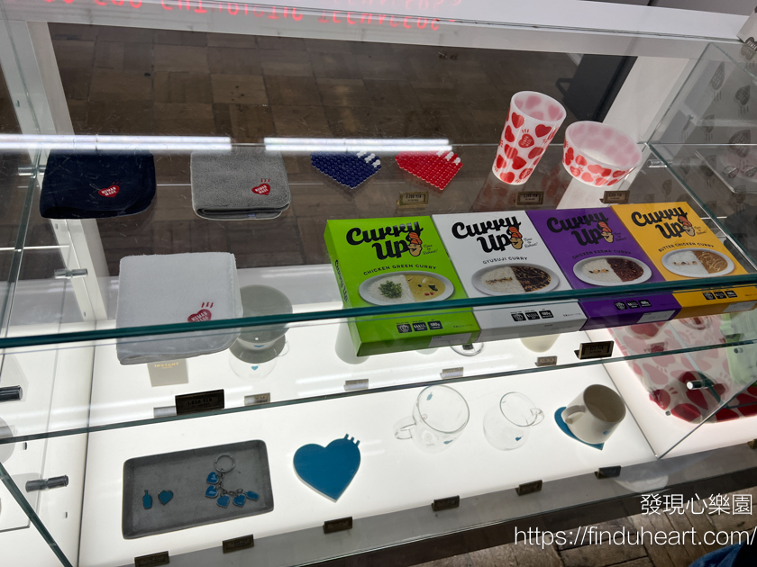 京都必去:全日本只有兩間!HUMAN MADE x 藍瓶咖啡 Blue Bottle 聯名店,超可愛藍色愛心限定商品 京都必去:全日本只有兩間!HUMAN MADE x 藍瓶咖啡 Blue Bottle 聯名店,超可愛藍色愛心限定商品