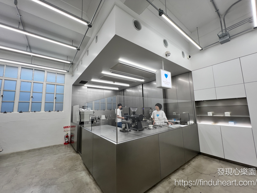 京都必去:全日本只有兩間!HUMAN MADE x 藍瓶咖啡 Blue Bottle 聯名店,超可愛藍色愛心限定商品 京都必去:全日本只有兩間!HUMAN MADE x 藍瓶咖啡 Blue Bottle 聯名店,超可愛藍色愛心限定商品