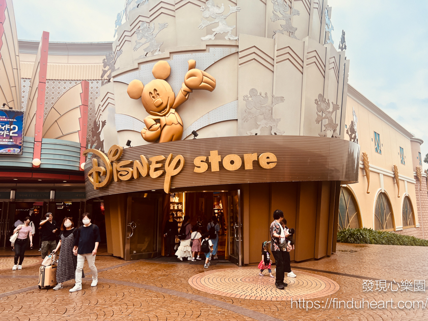 東京Disney Store迪士尼專賣店，隱藏在Ikspiaria 伊克斯皮兒莉購物中心裡面