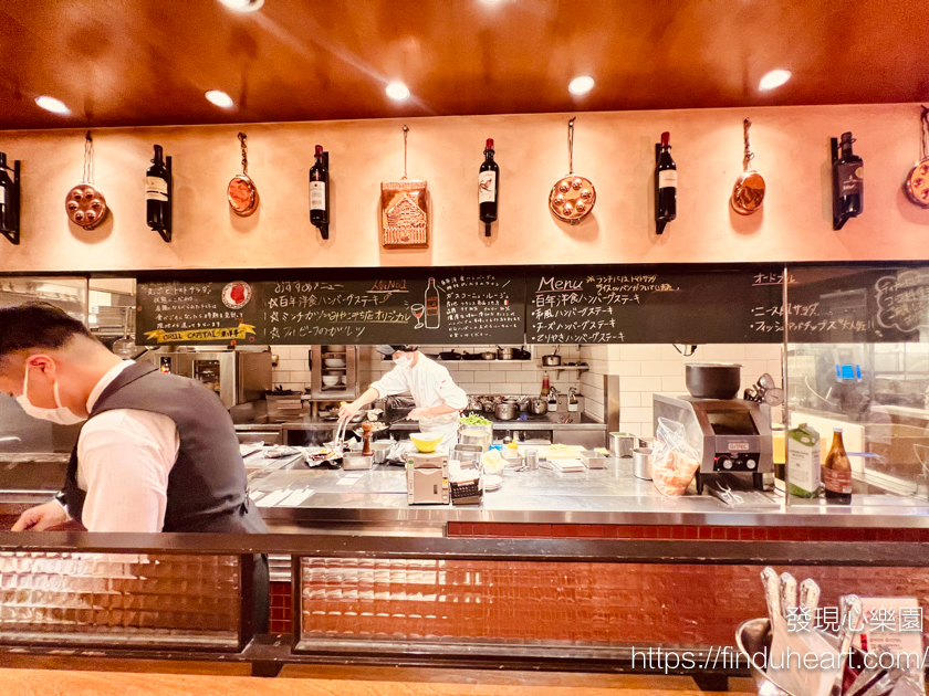 京都車站美食:東洋亭漢堡排百年洋食傳奇,從整顆冰鎮番茄到爆汁漢堡排的美味秘密 京都車站美食:東洋亭漢堡排百年洋食傳奇,從整顆冰鎮番茄到爆汁漢堡排的美味秘密