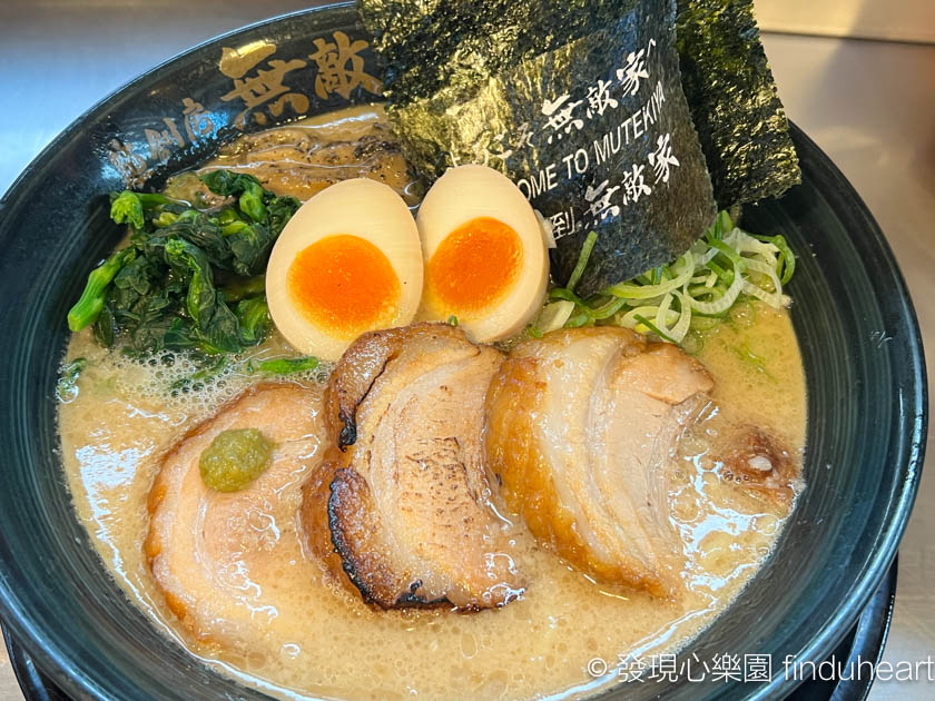 東京池袋無敵家拉麵(麵創房 無敵家 Mutekiya)，注意有外國人菜單不同價錢