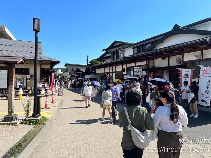 東京出發！富士山絕景巴士一日遊：忍野八海、河口湖天上山纜車、抹茶體驗、羅森LAWSON河口湖打卡