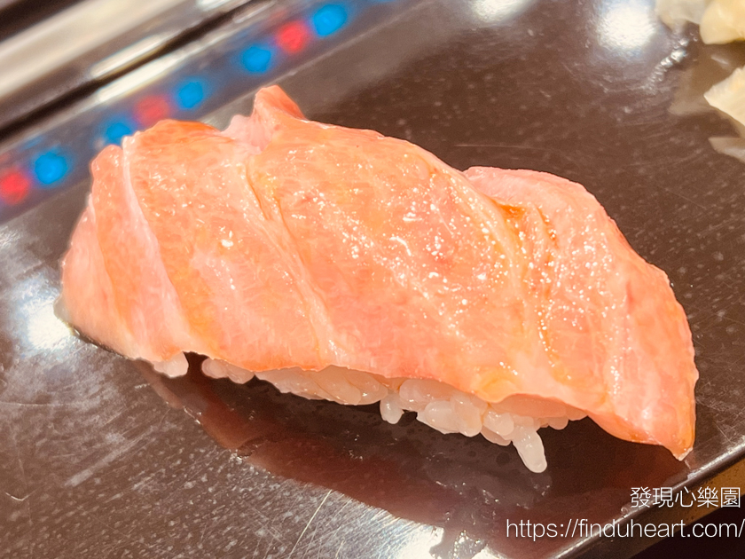 【東京豐洲市場美食】傳說中的「壽司大」!半夜排隊也甘願的神級 Omakase 握壽司全紀錄 【東京豐洲市場美食】傳說中的「壽司大」!半夜排隊也甘願的神級 Omakase 握壽司全紀錄