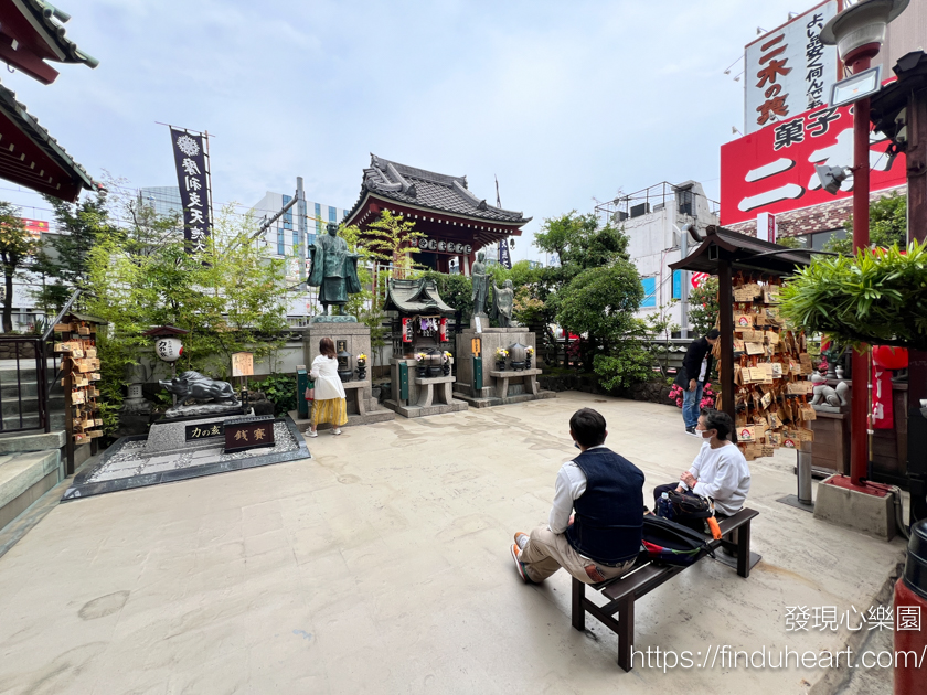 上野阿美橫丁內的摩利支天德大寺 上野阿美橫丁內的摩利支天德大寺