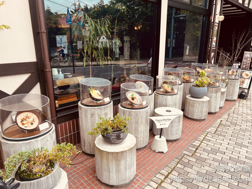 日本輕井澤美食:TsuruTonTan (つるとんたん)烏龍麵,比臉還大的烏龍麵餐點 日本輕井澤美食:TsuruTonTan (つるとんたん)烏龍麵,比臉還大的烏龍麵餐點