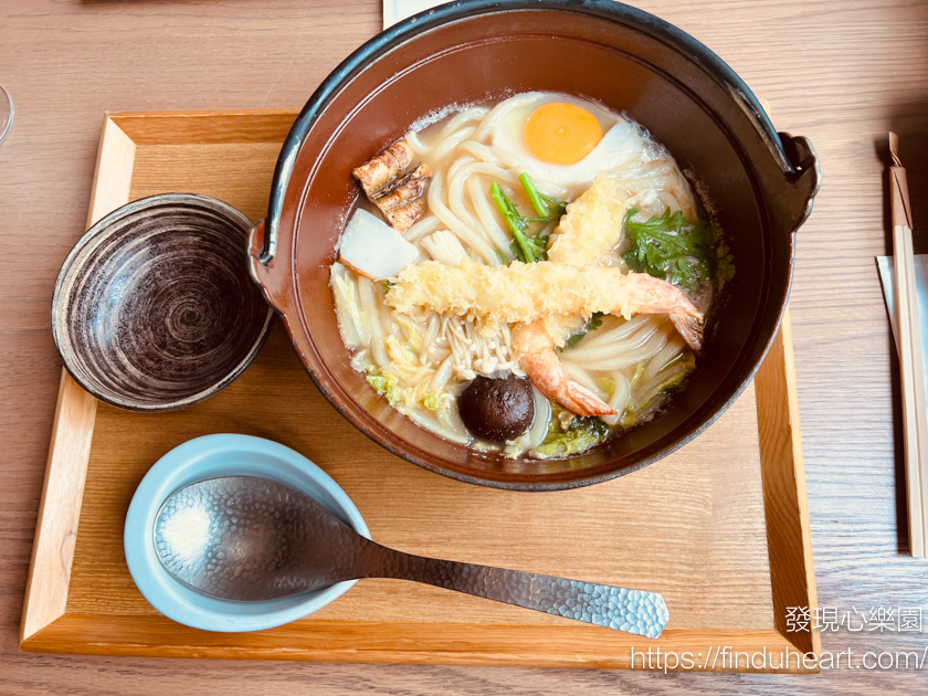 日本輕井澤美食:TsuruTonTan (つるとんたん)烏龍麵,比臉還大的烏龍麵餐點 日本輕井澤美食:TsuruTonTan (つるとんたん)烏龍麵,比臉還大的烏龍麵餐點