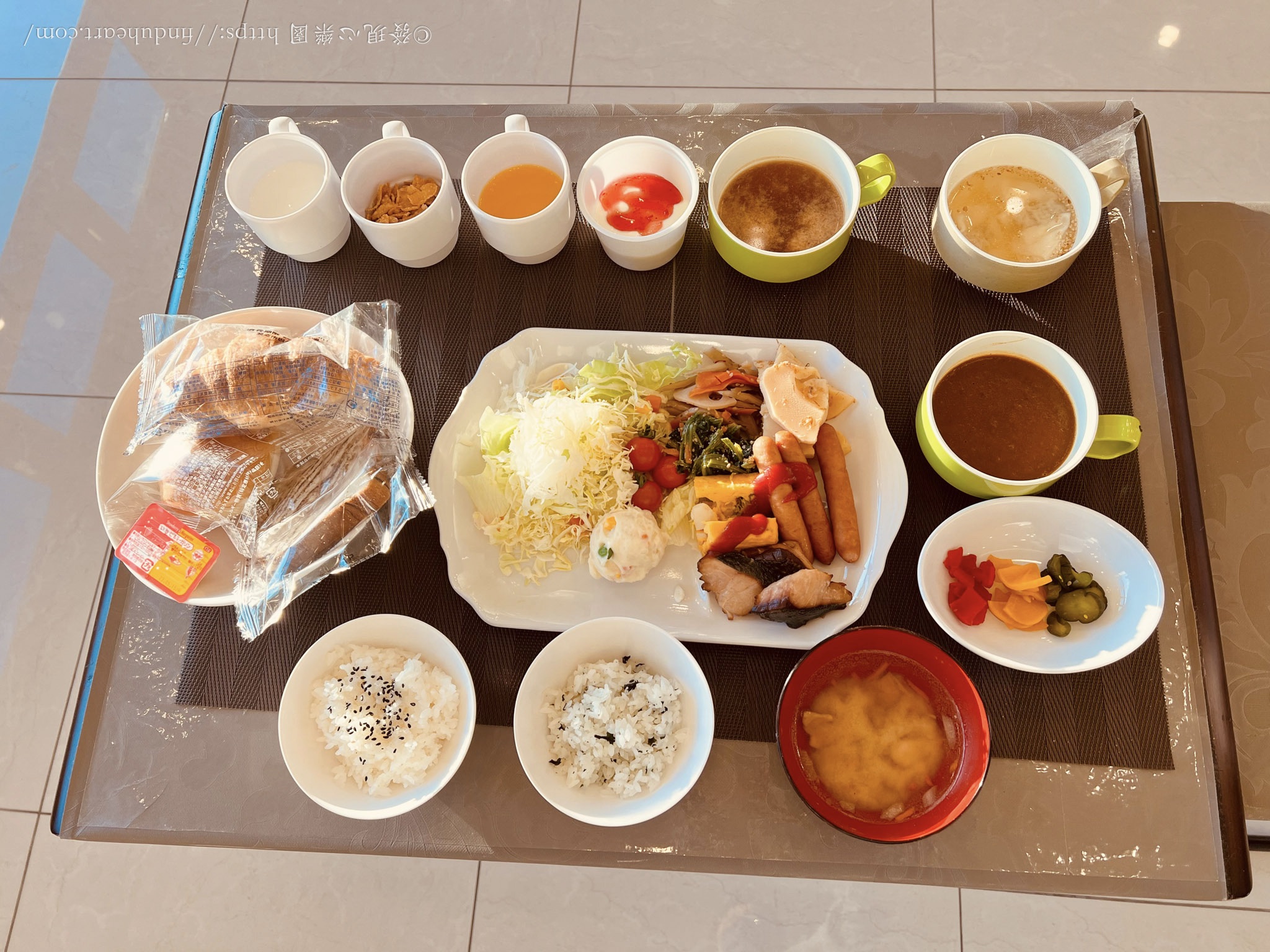 打破東橫INN早餐印象!超狂飯糰吃到飽分店清單,加碼特色咖哩飯與袋裝麵包 打破東橫INN早餐印象!超狂飯糰吃到飽分店清單,加碼特色咖哩飯與袋裝麵包